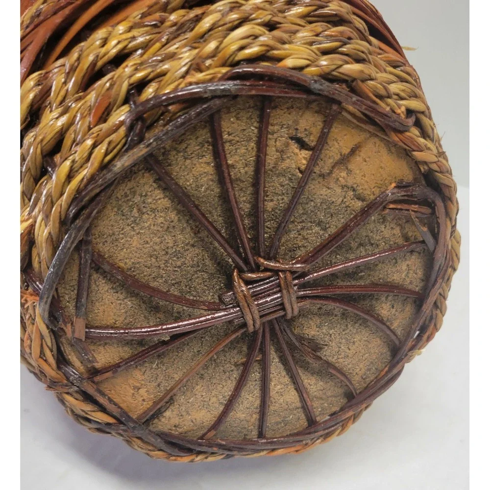 Rustic Woven Seagrass and Bamboo Wrapped Clay pottery. Vase Decorative‎ Urn
